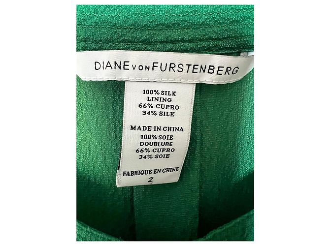 Blusa plisada de seda verde Diane von Furstenberg - vista 3