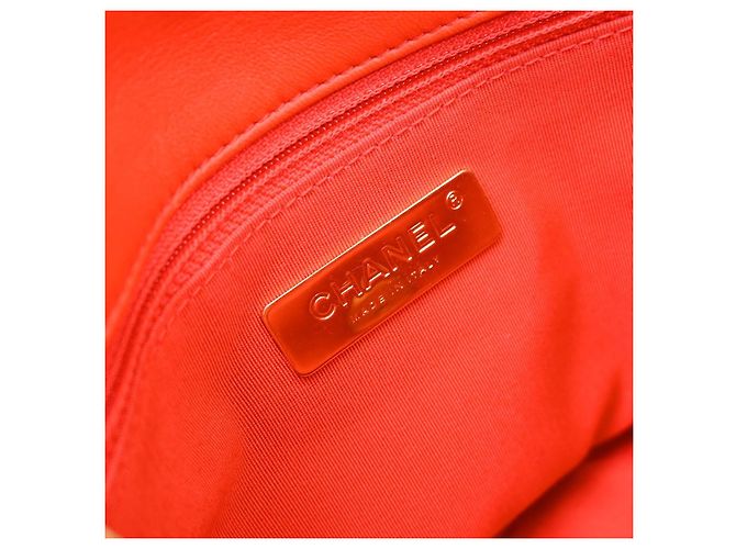 Chanel 19 Flap Quilted Jersey Medium Rosso - vista 4