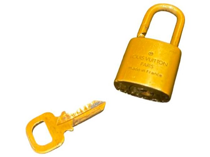 Louis Vuitton Vorhängeschloss und Schlüssel Logo Metal medium Golden - Ansicht 2