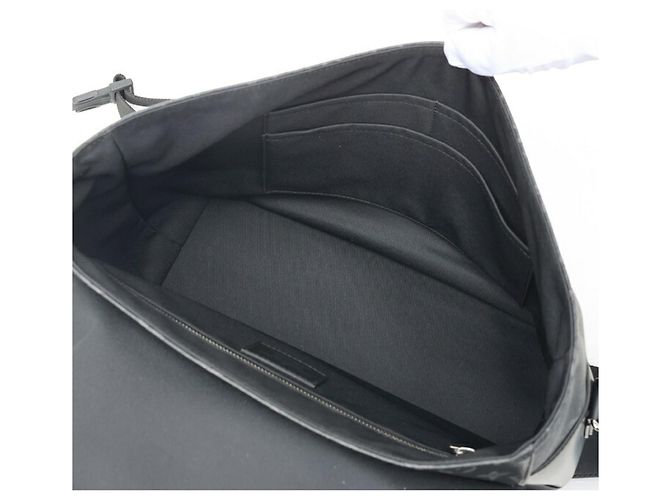 Borsa Louis Vuitton Voyage MM Nero Monogramma - vista 7