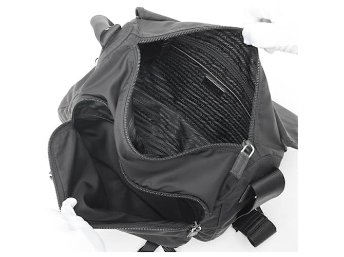 Saffiano Borsa a tracolla Prada in nylon nero - vista 8