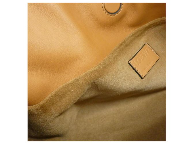 Clutch Loewe Flamenco Medium Beige - vista 9