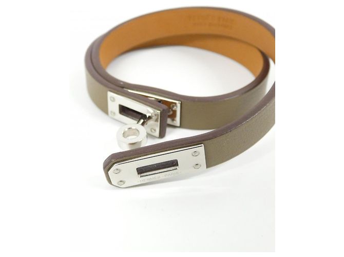 Hermès Hermes Mini Kelly Double Tour Charm-Armband Taupe - Ansicht 3