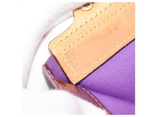 Louis Vuitton Stanton Monogram Vernis Porpora - vista 7