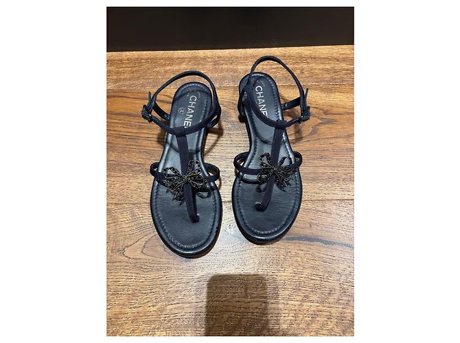 Sandali T-Strap Chanel blu navy con fiocco decorato Blu scuro - vista 10