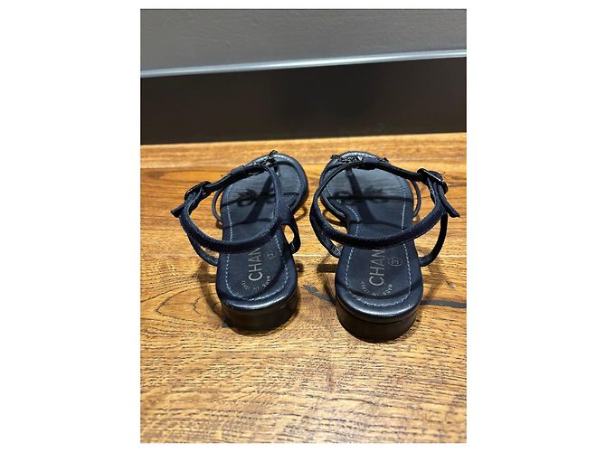 Sandali T-Strap Chanel blu navy con fiocco decorato Blu scuro - vista 6