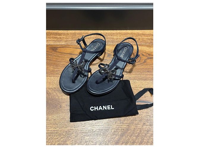 Sandali T-Strap Chanel blu navy con fiocco decorato Blu scuro - vista 9