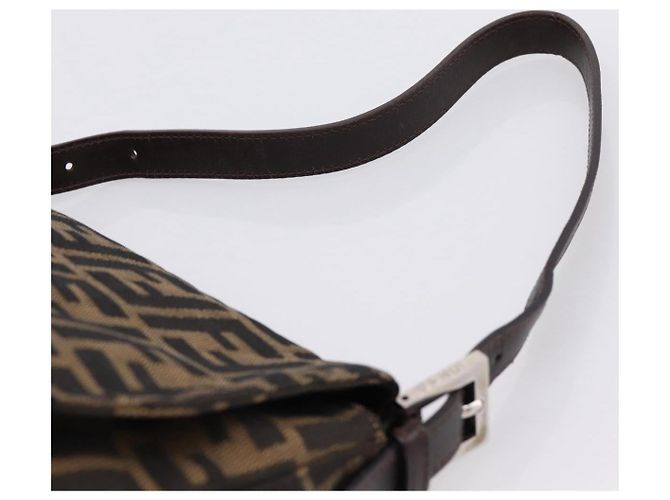 Borsa a Tracolla FENDI Zucca Canvas Mamma Baguette Marrone Argento Auth BA14949V - vista 8