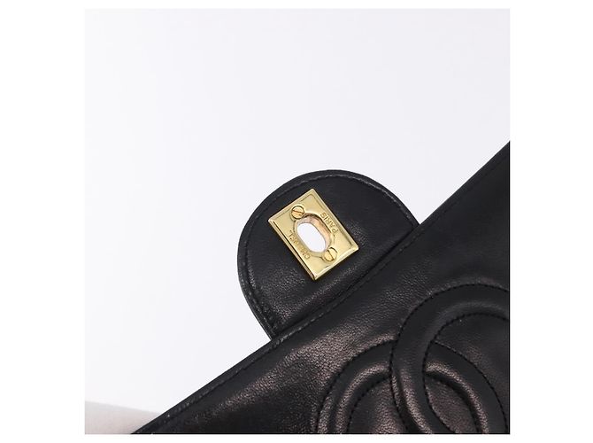 Borsa a tracolla CHANEL Matelasse con catena in pelle d'agnello nera e oro CC Auth 195725 Nero D'oro - vista 20