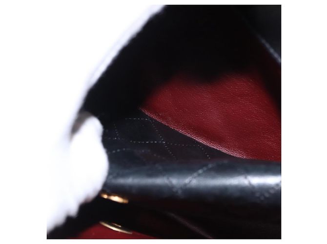 Borsa a tracolla CHANEL Matelasse con catena in pelle d'agnello nera e oro CC Auth 195725 Nero D'oro - vista 24
