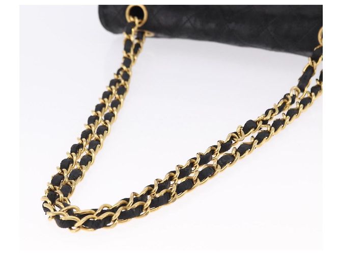 Borsa a tracolla CHANEL Matelasse con catena in pelle d'agnello nera e oro CC Auth 195725 Nero D'oro - vista 7