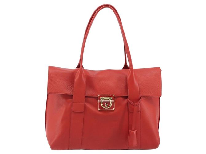 Borsa Salvatore Ferragamo Gancini in pelle rossa e oro Auth 195014 Rosso D'oro - vista 13