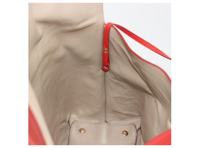Borsa Salvatore Ferragamo Gancini in pelle rossa e oro Auth 195014 Rosso D'oro - vista 21