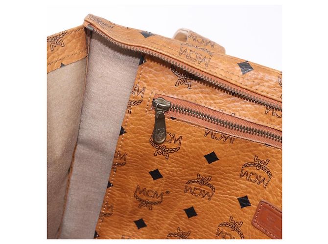 Borsa a tracolla MCM Vicetos Logogram PVC Leather Brown Gold Auth 195687 Marrone D'oro - vista 20