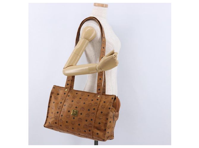 Borsa a tracolla MCM Vicetos Logogram PVC Leather Brown Gold Auth 195687 Marrone D'oro - vista 22
