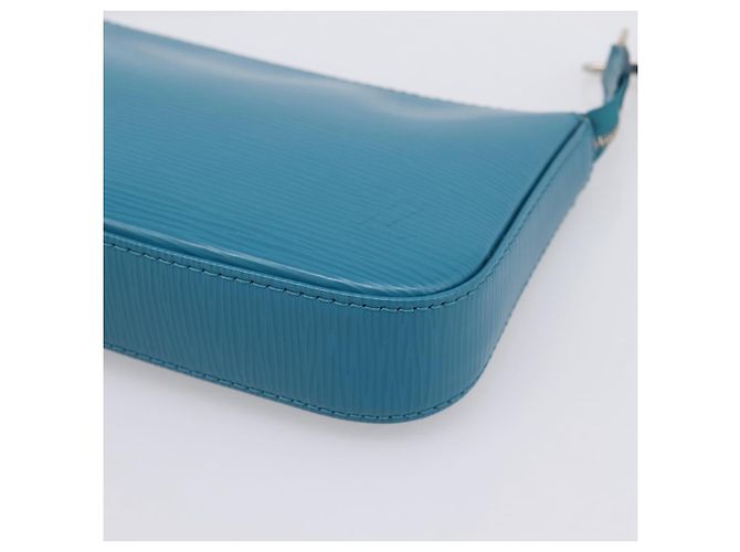 LOUIS VUITTON Epi Pochette Accessoires Pouch Cyan M40823 LV Auth 196344V - vista 14