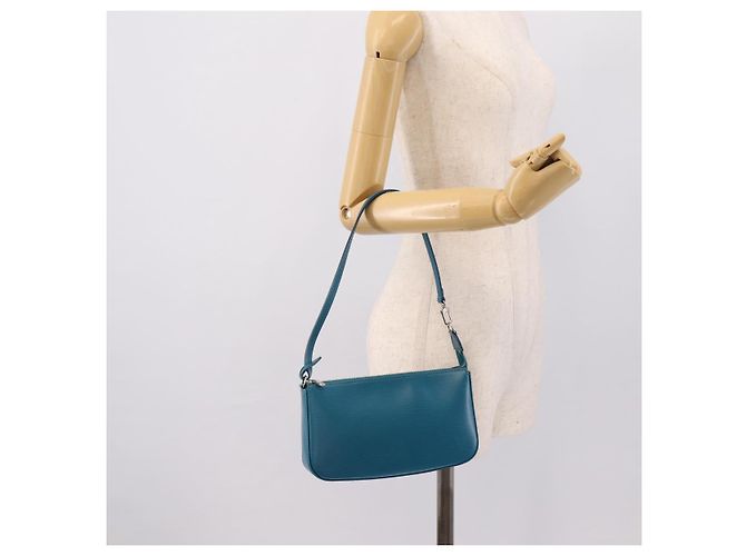 LOUIS VUITTON Epi Pochette Accessoires Pouch Cyan M40823 LV Auth 196344V - vista 23