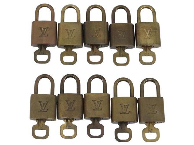 LOUIS VUITTON Padlock 10 Set Padlock metal Gold LV Auth 192562 Golden - view 2