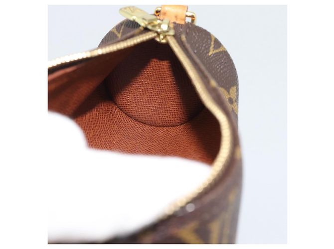 LOUIS VUITTON Pochette Papillon Monogram LV Auth 195230V Monogramme - vue 18