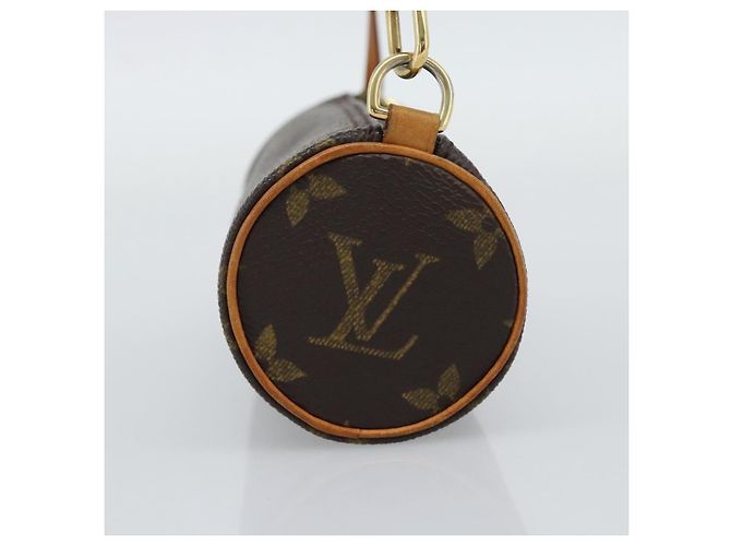 LOUIS VUITTON Pochette Papillon Monogram LV Auth 195230V Monogramme - vue 4