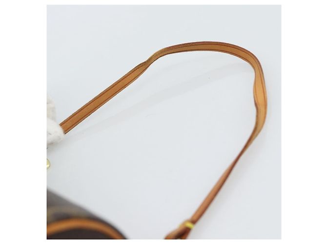 LOUIS VUITTON Pochette Papillon Monogram LV Auth 195230V Monogramme - vue 8