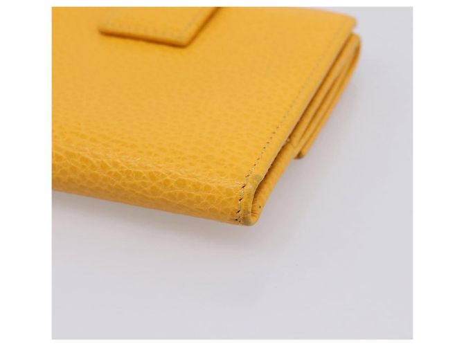 Cartera Compacta GUCCI de Cuero Amarillo Oro 368233 Auth 196070A Dorado - vista 15
