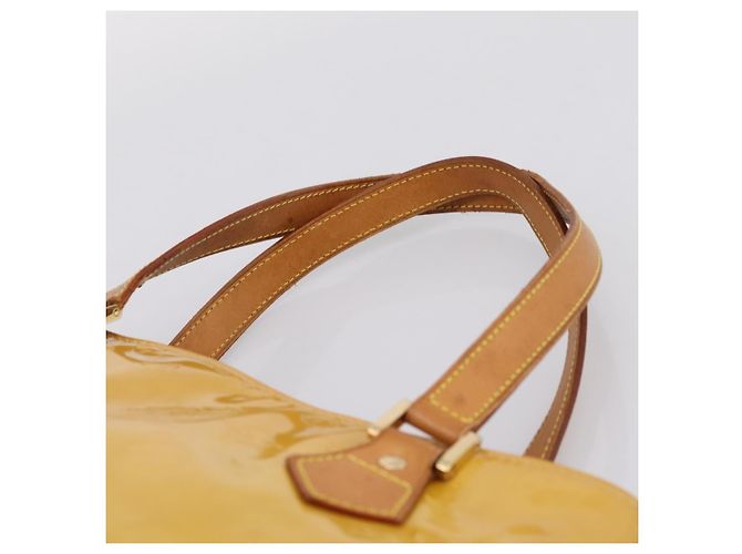 Sac à main LOUIS VUITTON Monogram Vernis Houston Beige M91004 LV Auth BA14836 - vue 14