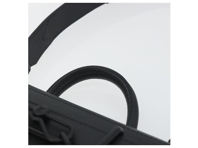 LOUIS VUITTON Taurillon Clemence Monogram Steamer PM Black M24436 Auth 196000SM Nero - vista 14