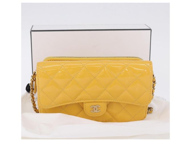 Borsa a tracolla CHANEL COCO Mark Chain in pelle verniciata Giallo Gold CC Auth 196819SAM D'oro - vista 12