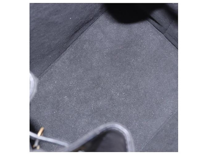 LOUIS VUITTON Bolsa de Ombro Epi Petit Noe Preta M44102 LV Auth 194918SAV Preto - vista 10