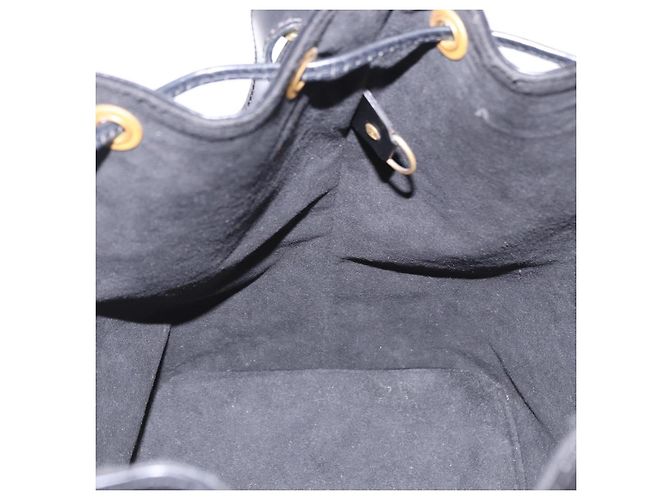LOUIS VUITTON Bolsa de Ombro Epi Petit Noe Preta M44102 LV Auth 194918SAV Preto - vista 20