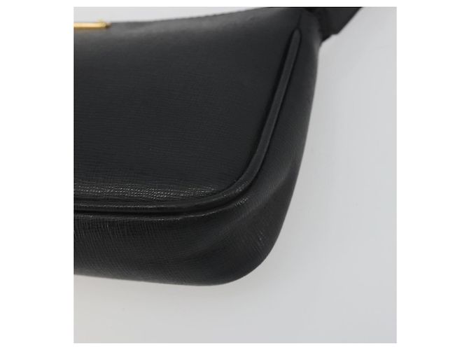 Pouch accessori FENDI in pelle nera e oro 8M0271 Auth 195418A Nero - vista 14