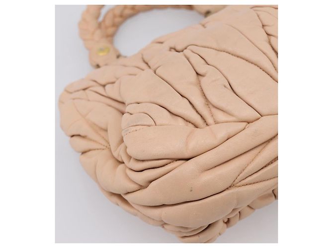 Borsa a mano Miu Miu Matelassé in pelle beige e oro autentica 196771 D'oro - vista 16