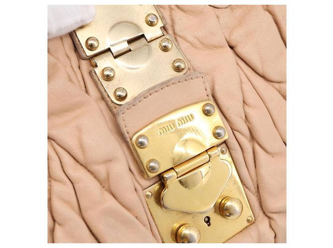 Borsa a mano Miu Miu Matelassé in pelle beige e oro autentica 196771 D'oro - vista 17