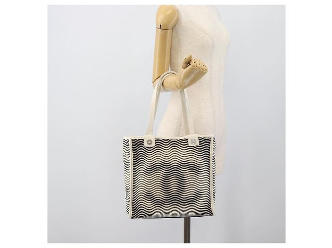 Borsa Tote CHANEL Canvas Black White Silver CC Auth bs36766 Nero Argento Bianco - vista 21