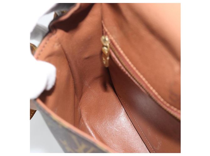 LOUIS VUITTON Monogram Saint Cloud GM Shoulder Bag M51242 LV Auth 196181 Monogramma - vista 22
