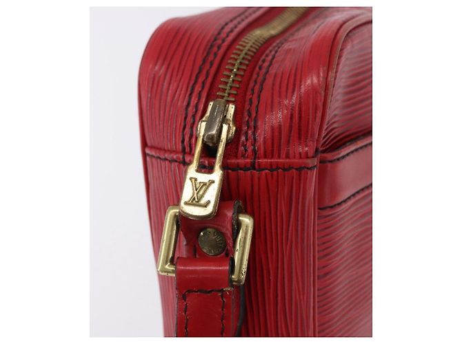 LOUIS VUITTON Epi Trocadero 23 Shoulder Bag Red M52307 LV Auth 196806 Rosso - vista 9