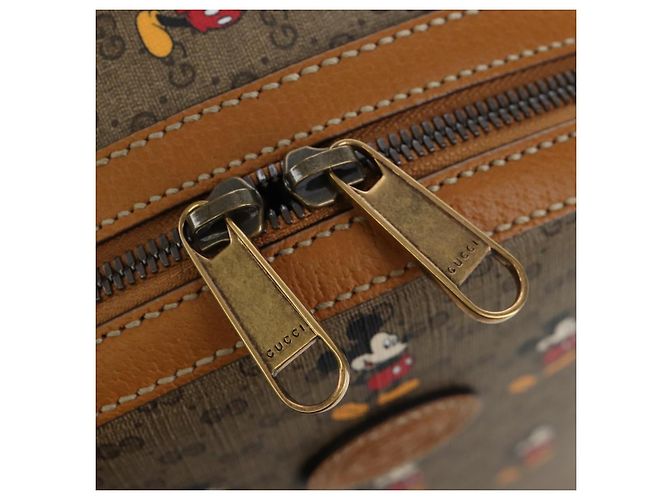 Zaino GUCCI Micro GG Supreme Disney PVC Beige Gold 552884 Auth 192557SM - vista 23