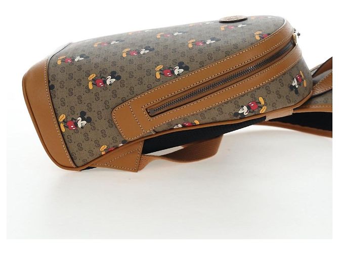 Zaino GUCCI Micro GG Supreme Disney PVC Beige Gold 552884 Auth 192557SM - vista 4
