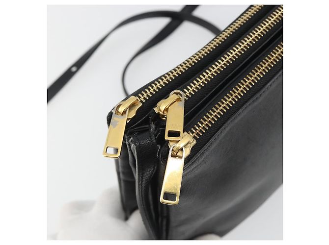 Céline Borsa a tracolla CELINE Trio in pelle nera e oro Auth 195660 Nero D'oro - vista 10