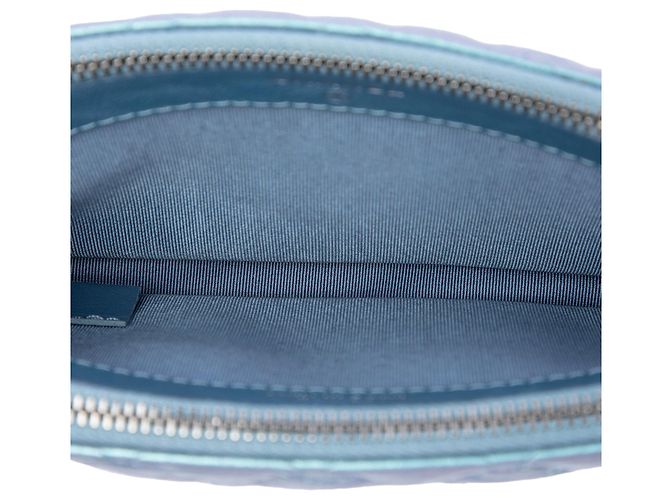 Clutch Gabrielle Double Zip con Catena a Tracolla in Vitello Invecchiato Iridescente Blu Chanel - vista 4
