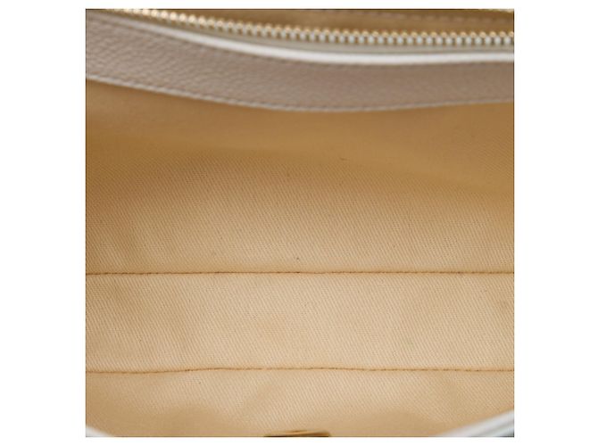 Borsa Satchel Chanel Medium Stitched Caviar Chic Affinity Bianca con Manico Superiore Bianco - vista 4