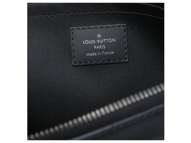 Borsa a pochette Louis Vuitton Monogram Eclipse Discovery Pochette GM nera Nero - vista 5