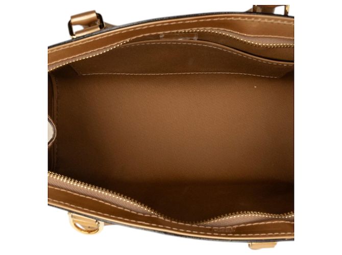 Borsa Satchel Brea PM Louis Vuitton Monogram Vernis Gold D'oro - vista 4
