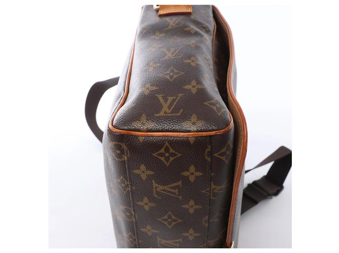 Borsa a tracolla Louis Vuitton Abbesses Monogram Canvas in marrone M45257 - vista 7