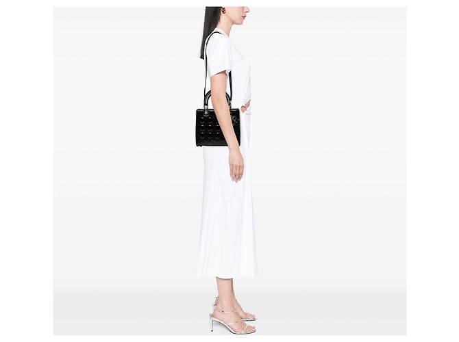Bolsa Lady Dior Medium em couro envernizado Cannage Preta Preto - vista 6
