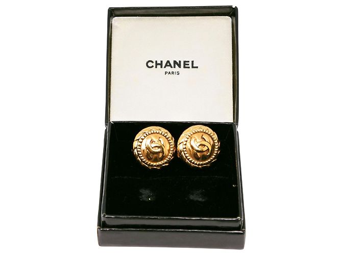 Orecchini a clip rotondi Chanel CC placcati in oro D'oro - vista 4