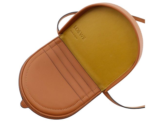 Borsa a tracolla LOEWE Mini Anagram Heel in vitello liscio marrone - vista 4