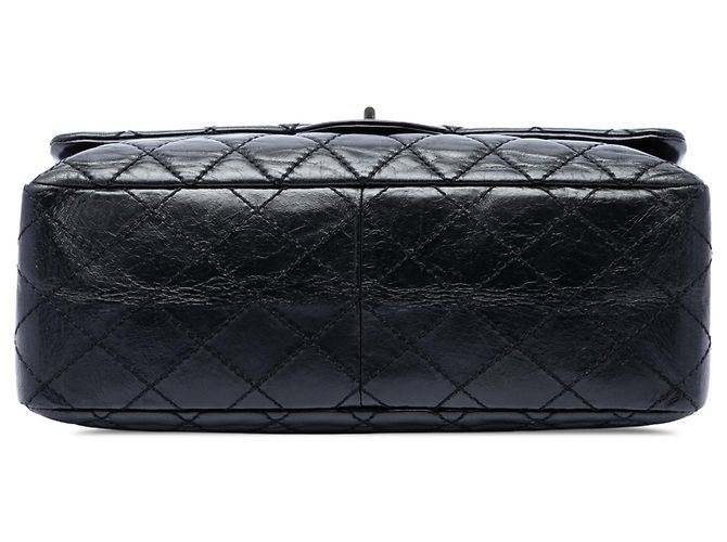 Borsa a tracolla Chanel Reissue 2.55 Double Flap 227 in pelle di vitello invecchiata matelassé nera Nero - vista 3