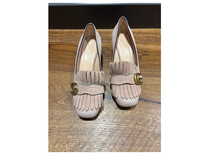 Zapatos de tacón Gucci Marmont con flecos en ante rosa - vista 12